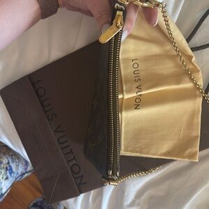 Authentic Louis Vuitton small clutch/ wallet on chain